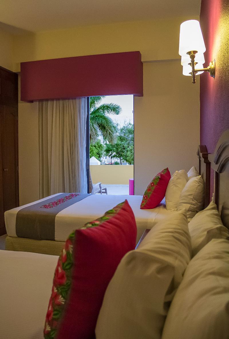 Hotel Plaza 4*